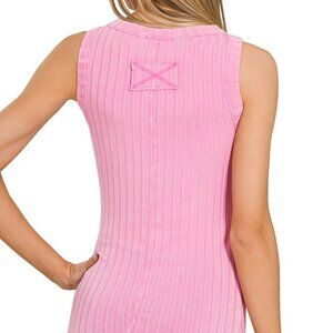 LARGE---Ribbed Sleeveless Tank Top With Exposed Seam